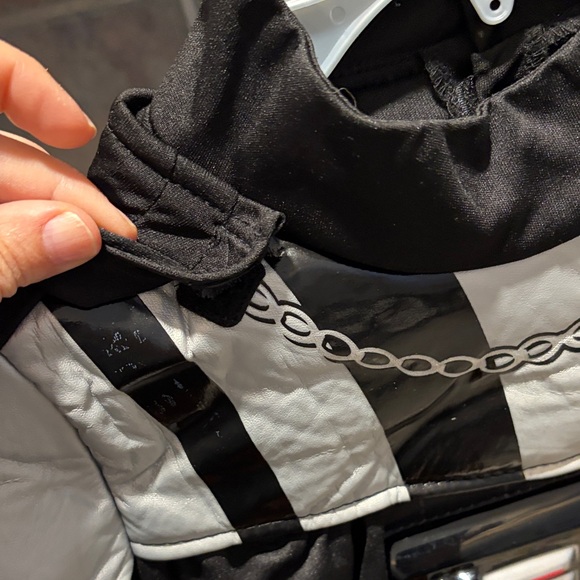 Disney Star Wars darth Vader Costume 7/8 - Picture 4 of 9